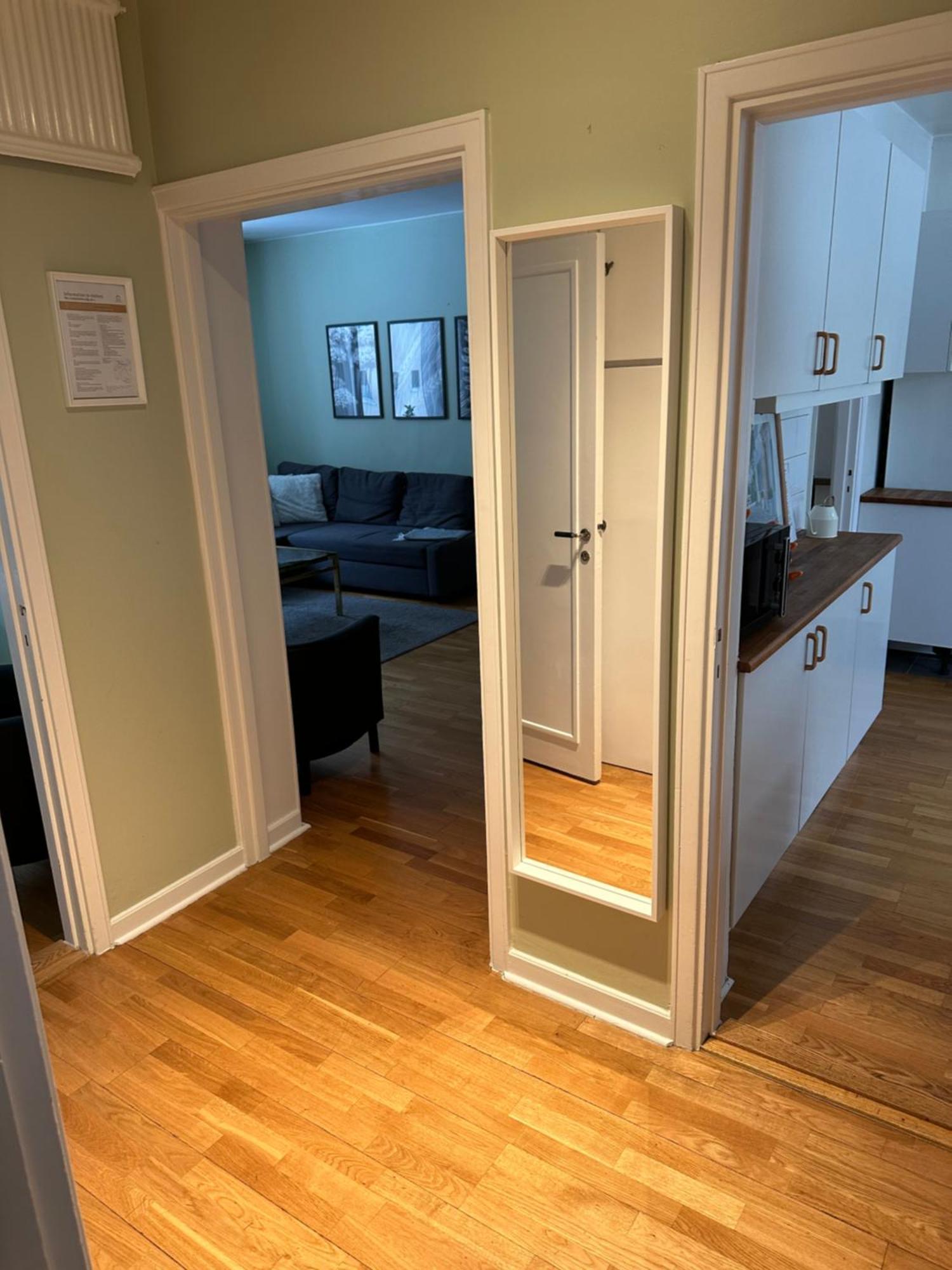 Apartamento Flatin Erbjuder Laegenheter I Soedra Estocolmo Exterior foto