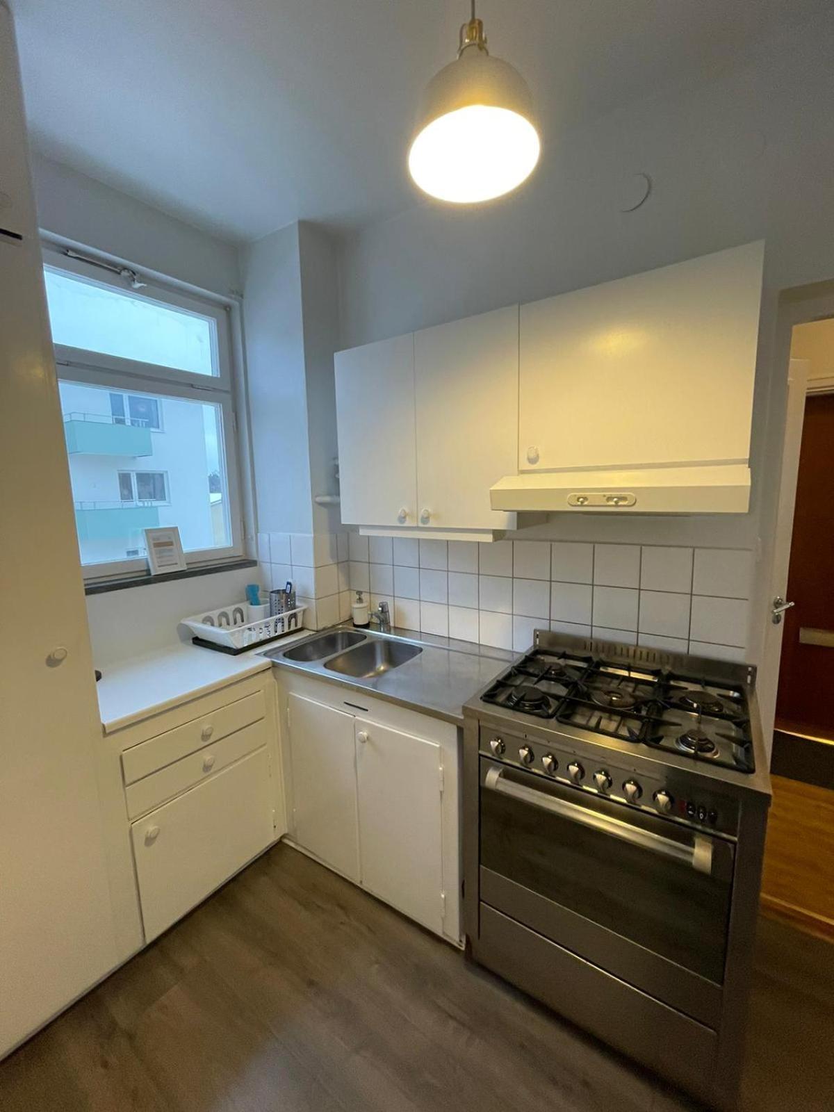 Apartamento Flatin Erbjuder Laegenheter I Soedra Estocolmo Exterior foto