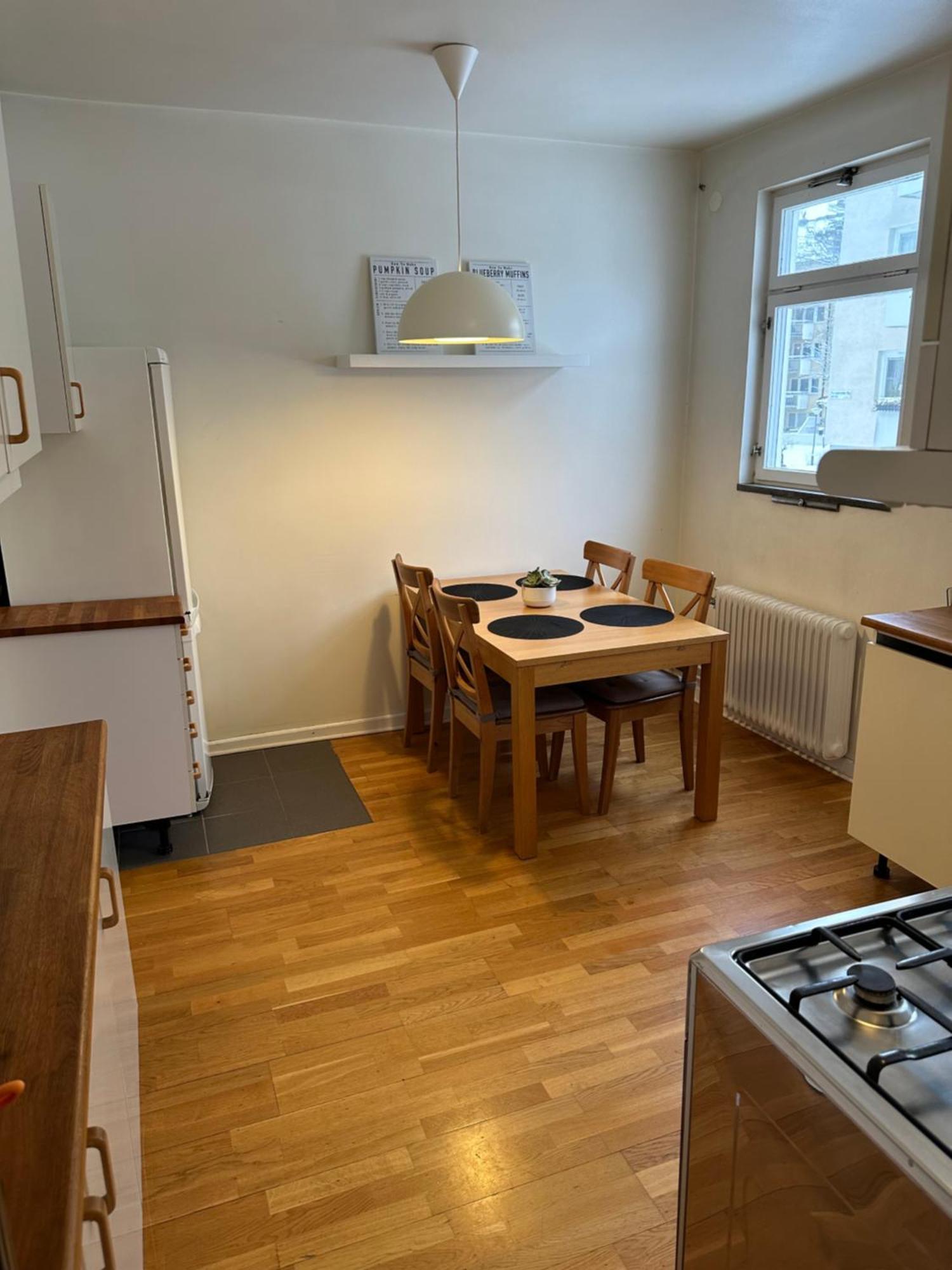 Apartamento Flatin Erbjuder Laegenheter I Soedra Estocolmo Exterior foto